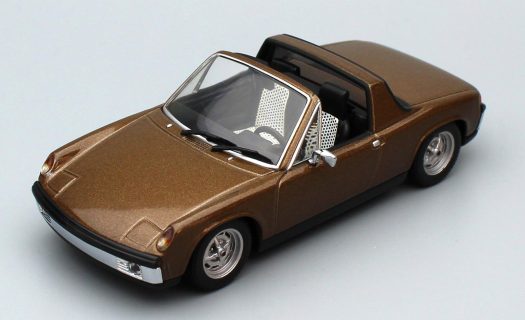 914_4_minichamps_8