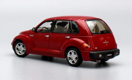 chrysler_pt_cruiser_red_2001_autoart_4