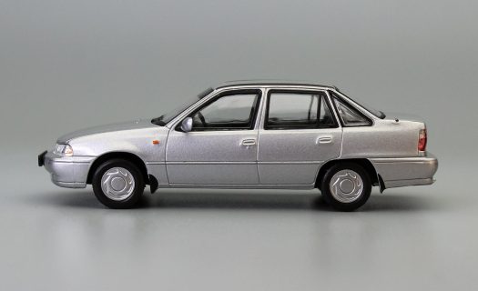 daewoo_nexia_1994_altaya_2