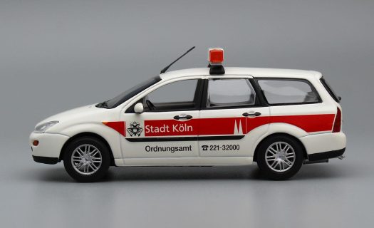 ford_focus_turnier_koln_1999_minichamps_2