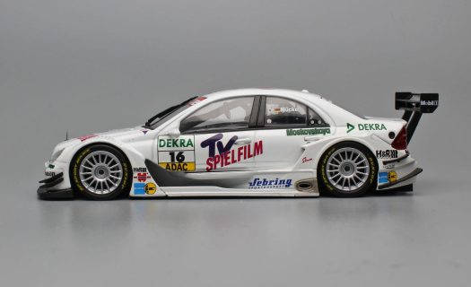 mercedes-benz_c_dtm_#16_2005_minichamps_5